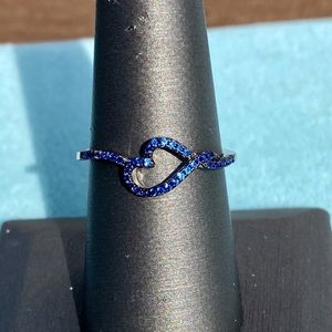 🌺NIB 925 Sterling Silver Blue Curvy Heart CZ Ring🌺